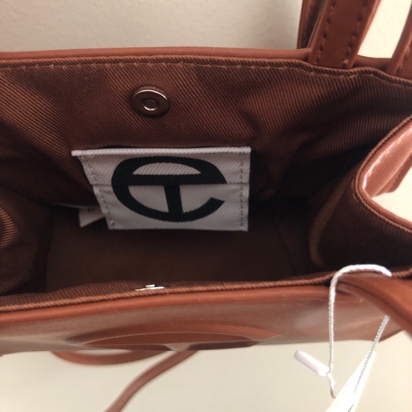 *SOLD* Telfar small bag - Picture 2 of 3